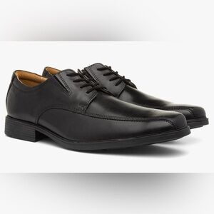 🆕 WIDE!! Clarks Tilden Walk Shoes